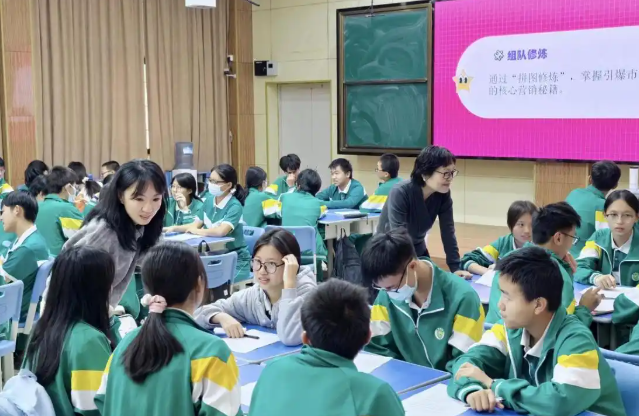 教师的无力感往往源于教育方针与实在生长需求之间的错位